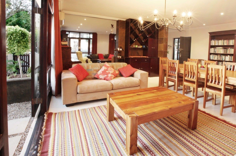 4 Bedroom Property for Sale in Welgemoed Western Cape